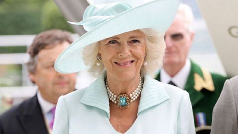 Дружина принца Чарльза засвітилася в купальнику на Сардинії: у мережу потрапили фото