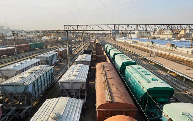 УЗ повышает тарифы при низком качестве услуг из-за монопольного положения, - экономист