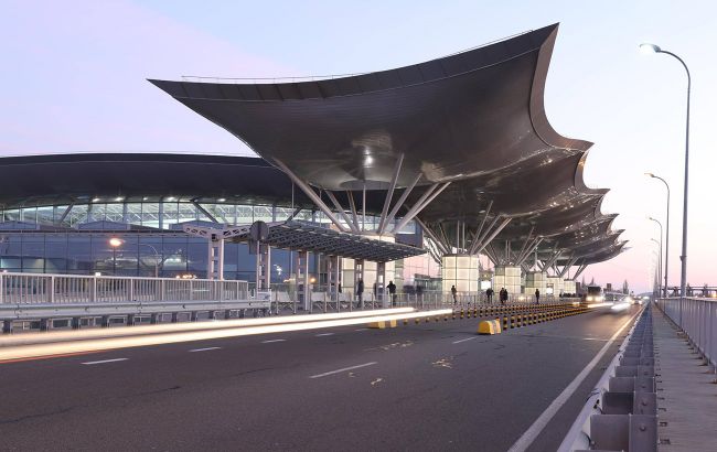 Аеропорт "Бориспіль" замінували: що з рейсами