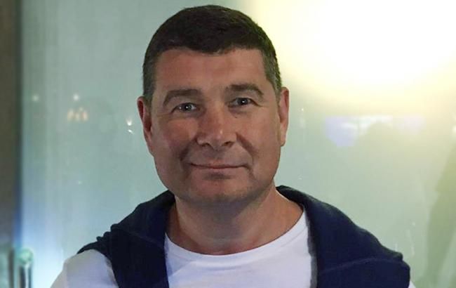 Журналісти опублікували листування Онищенка з оточенням Порошенко