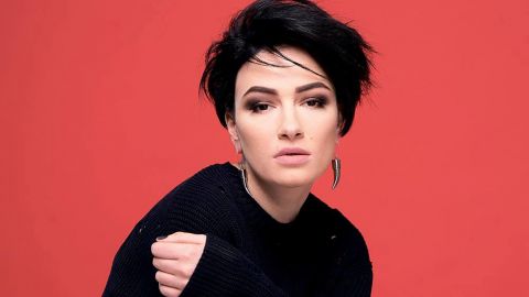 Анастасия Приходько прокомментировала свою "беременность", показав фигуру