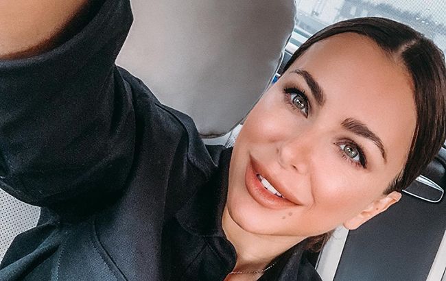 Ани Лорак досталось от фанатов: оживший манекен из японского мультика