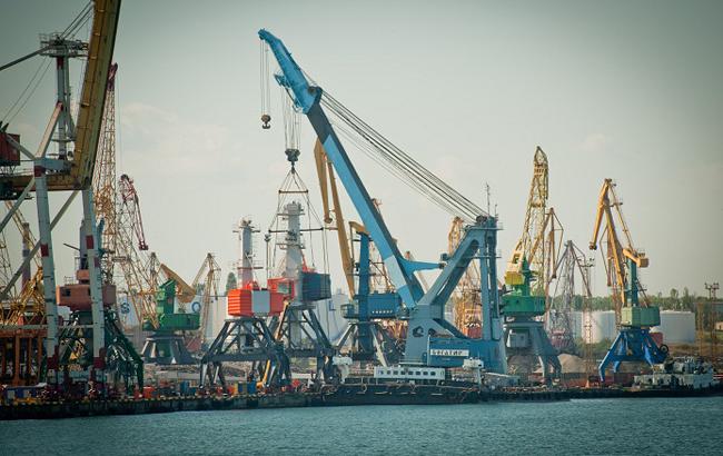 Hutchinson Ports може ввести в порт Чорноморська свою офшорну структуру, - ЗМІ