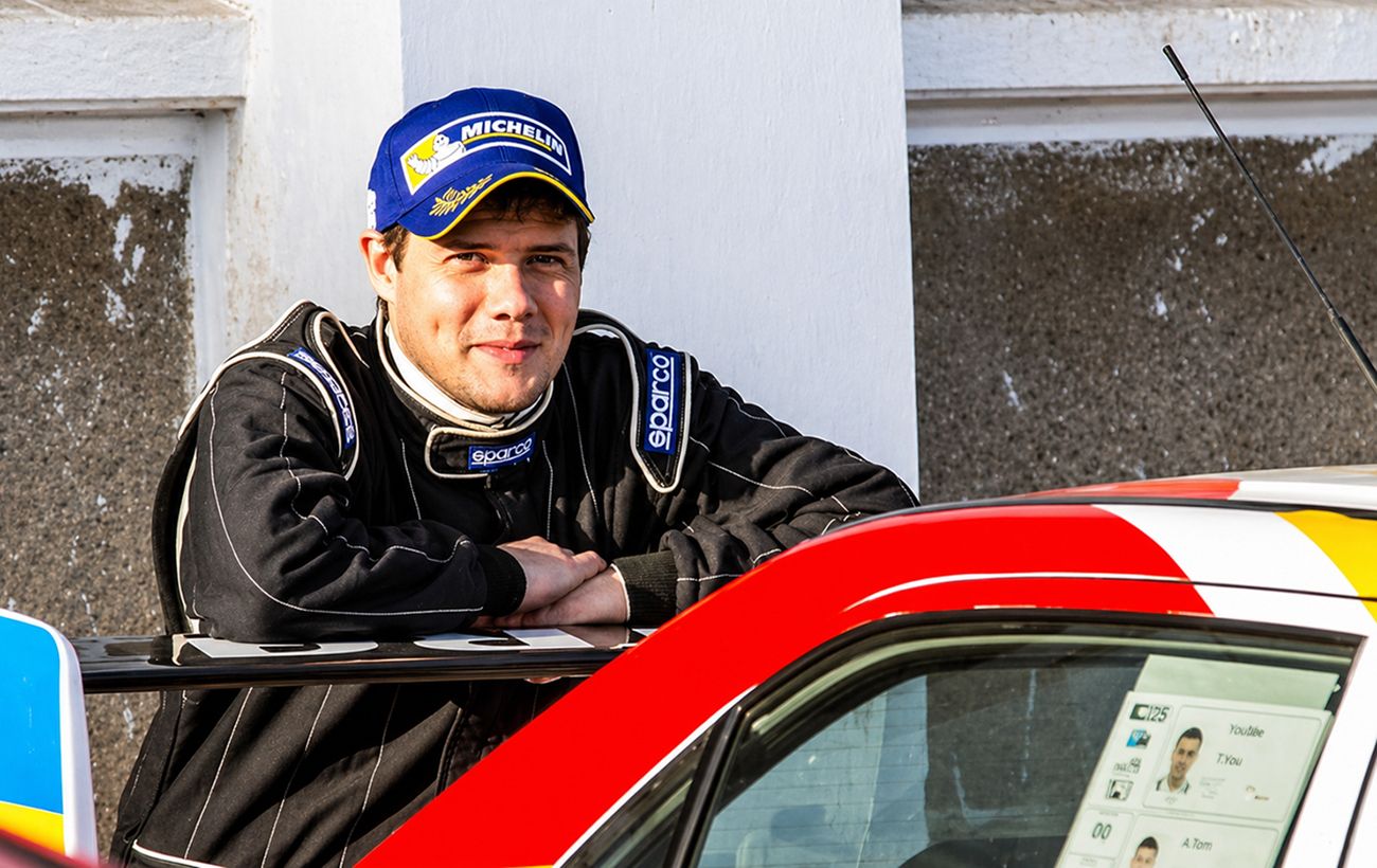 Поліцейський розворот, лосиний тест і не тільки: чемпіон України з ралі про лайфхаки для водіїв