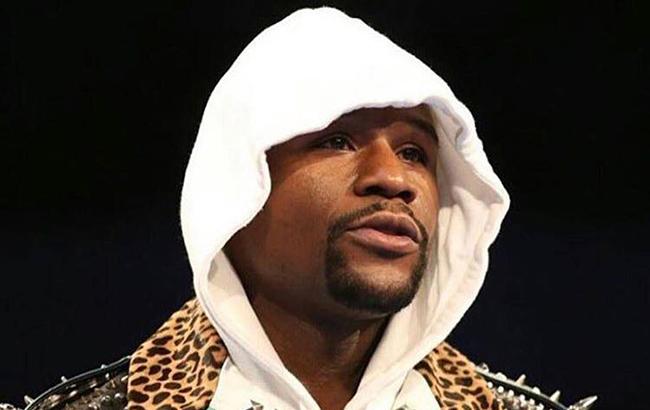 Екс-чемпіон світу з боксу потрапив під обстріл