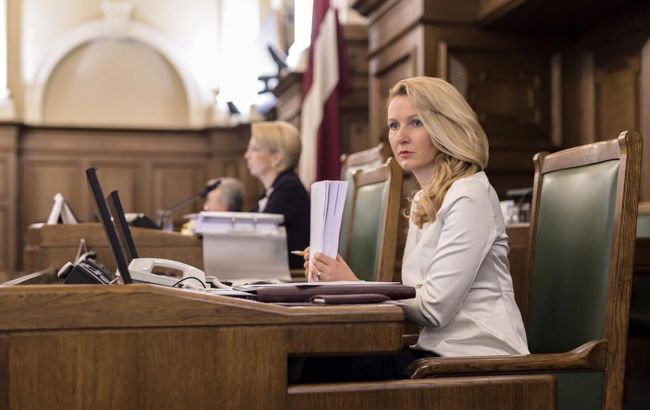 Латвия хочет запретить автомобилям с регистрацией в РФ и Беларуси находиться в стране