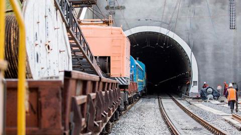 Порошенко сьогодні відкриє Бескидський тунель