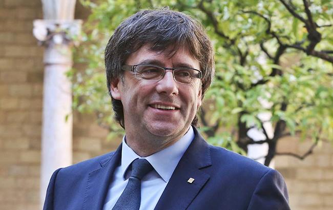 В Каталонии официально выдвинули Пучдемона на пост главы региона