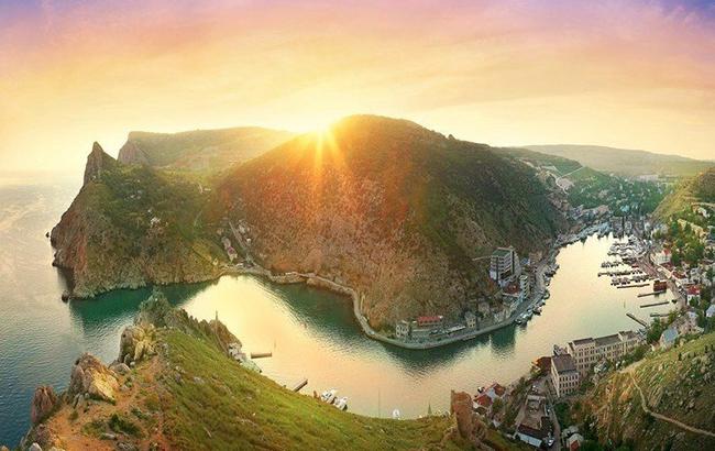 Поездка одесских школьников в Крым разгневала сеть