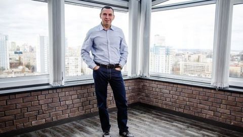 Помощник Зеленского тайно встречался с Коломойским, - "Схемы"