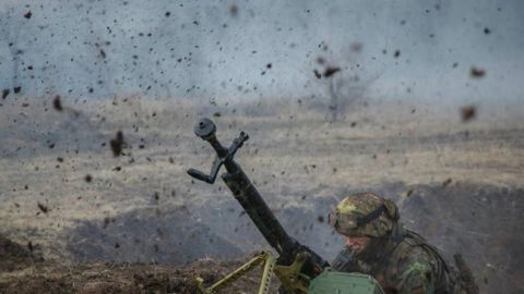 Боевики 4 раза обстреляли гражданских на Донбассе с начала марта