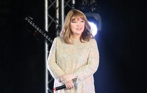 67-річна екс-дружина Іво Бобула уп&rsquo;яте вийшла заміж: що відомо про її чоловіка