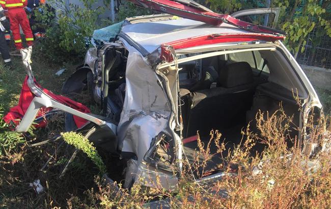 У Румунії автівка зіткнулася з товарним потягом, четверо загиблих