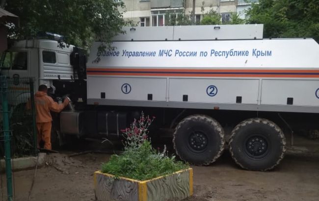 В окупованому Криму горить сміттєзвалище. "Влада" допускає введення НС