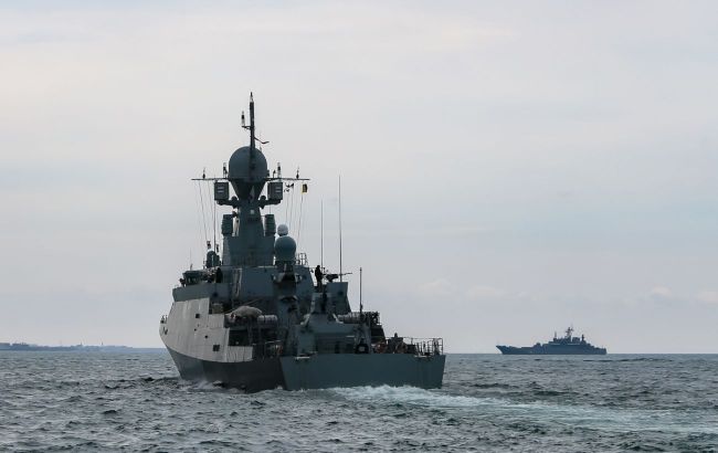 Есть носители "Калибров"? Стало известно, сколько боевых кораблей держит Россия в Черном море