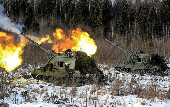 Окупанти розгорнули у Луганській області сотню одиниць важкого озброєння