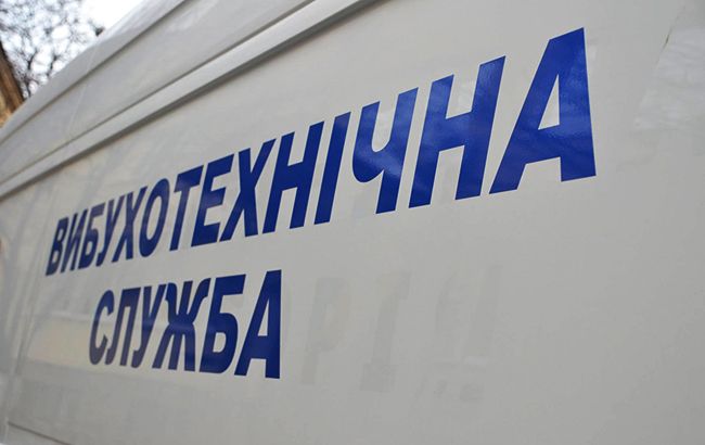 В Киеве проверяют сообщение о минировании больницы