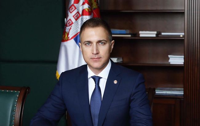 Сербия перевела войска на границе с Косово в повышенную боеготовность