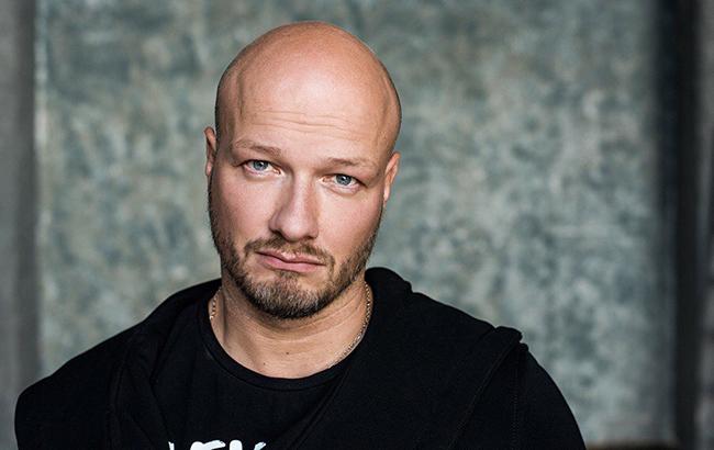 Вместе на съемках фильма: актера из "Миротворца" заметили в компании бывшего бойца из "Айдара"