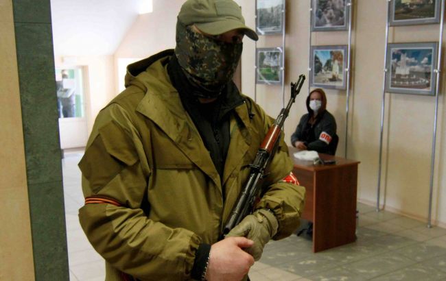 Російського офіцера підозрюють у катуванні полонених українських військових на Донбасі