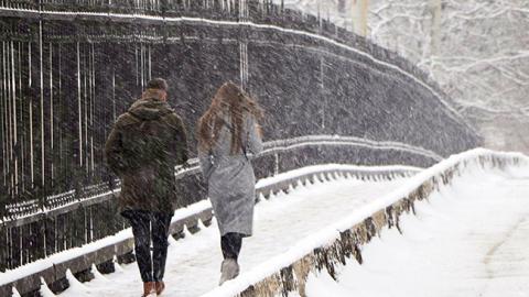 "Циклон сыплет снегом": синоптик дала неутешительный прогноз по погоде в Украине