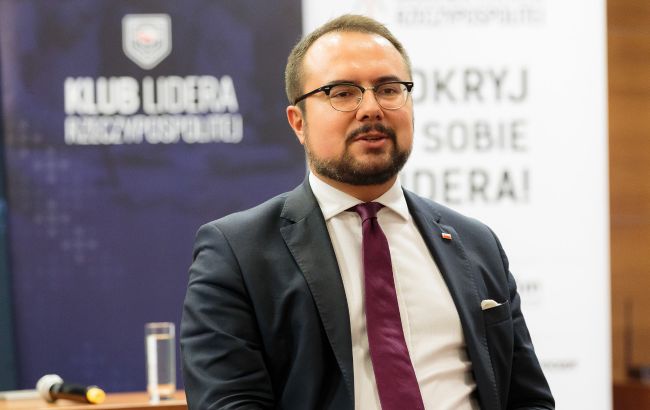 В МЗС Польщі назвали відносини з Україною "не найкращими"