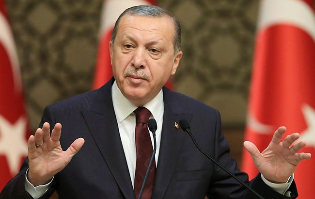Эрдоган и Макрон обсудили ситуацию в Сирии