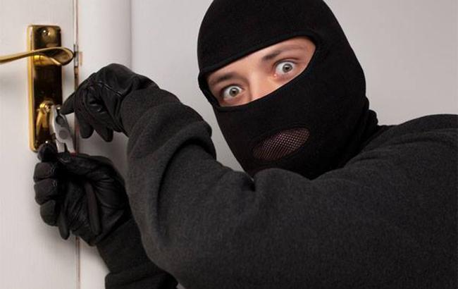 Бывший вор рассказал, как уберечь квартиру от кражи (видео)