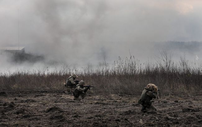 Одна из горячих точек Донбасса. Военные показали, как выглядит Великая Новоселка