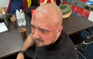 "На коліна!" Зʼявилося відео скандального обшуку СБУ у керівника "Української бронетехніки"
