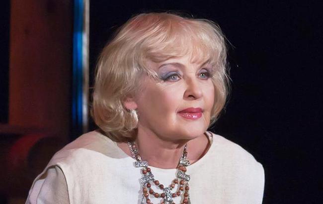 "Пусть простит меня семья": Ада Роговцева призналась в любви к женатому мужчине