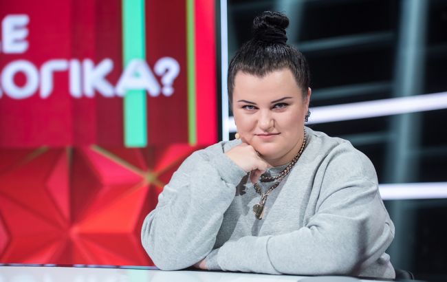 Alyona Alyona зізналася, навіщо робить фото в стилі "ню": важлива місія