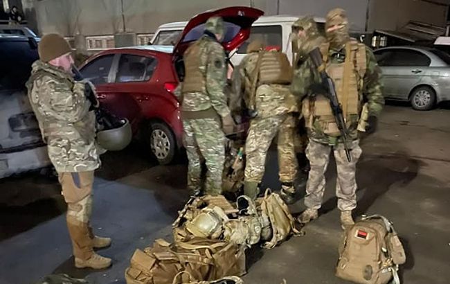 В помощь Киеву едут бойцы территориальной обороны из западных областей