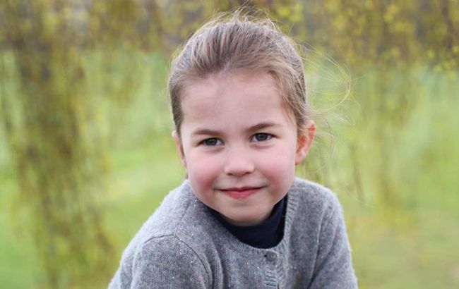 Маленька принцеса Шарлотта: як називали дівчинку в дитячому саду