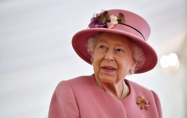 У 95-річної королеви Єлизавети II виявили коронавірус