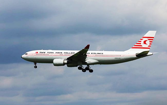 В аеропорту Одеси здійснив аварійну посадку літак, що летів з Стамбула до Москви