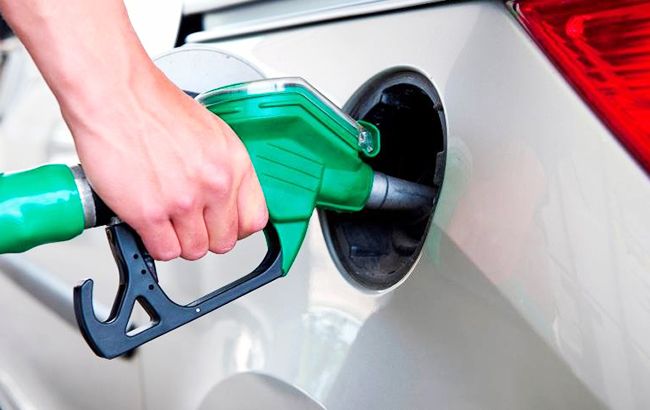 Цены на бензин в апреле: какие сюрпризы ждут украинцев на АЗС