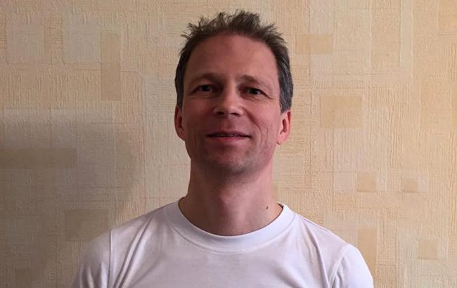 Известный российский певец решил навсегда уехать из России