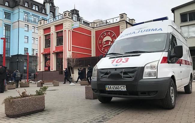 "Он еще был жив": свидетель рассказала о смерти мужчины в киевском кафе