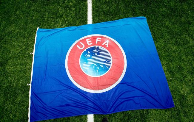 УЕФА планирует создать третий клубный турнир