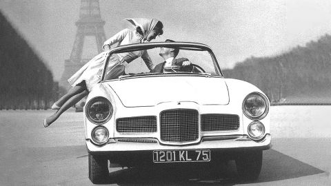 Сексизм под видом демократии: старейший автоклуб мира уже 126 лет не принимает в свой состав женщин