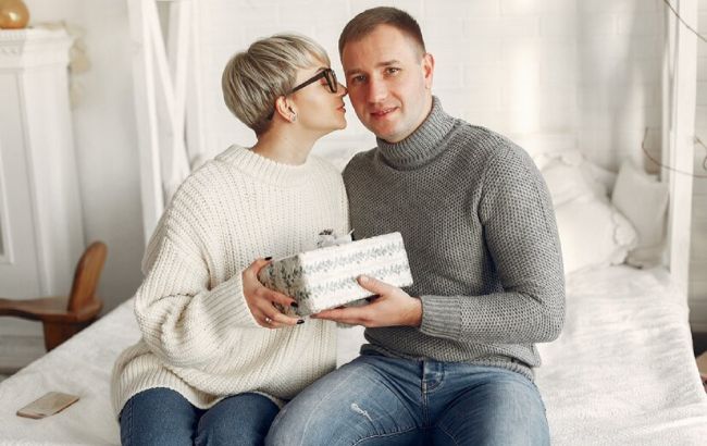 Как дарить подарки своим уже взрослым детям и нужно ли вообще это делать?