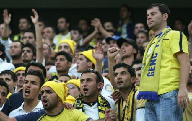 Турецких болельщиков не пустили в Россию