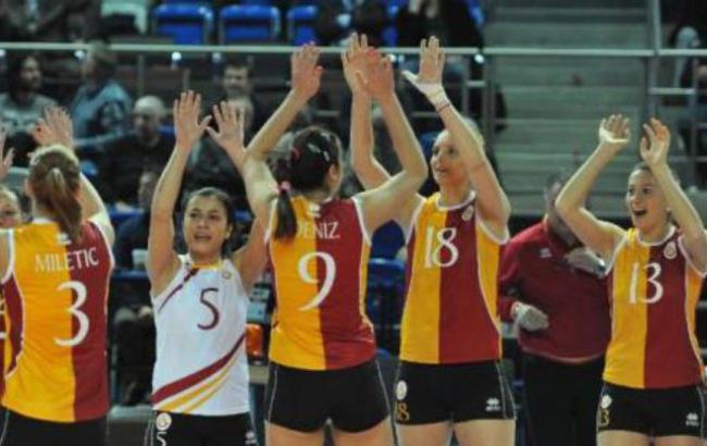 "Просто козлы": мэр Москвы обозвал турецких фанов