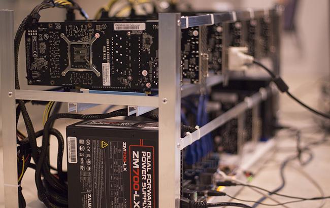 У Нідерландах затримали підозрюваного у викраденні 600 комп'ютерів для майнінгу біткоінів