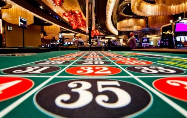 В случае легализации игорного бизнеса бюджет может получить 7-10 млрд грн, - МВД