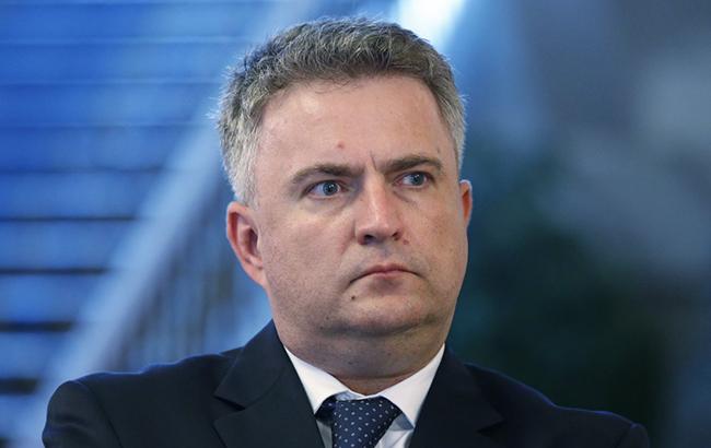 Через залякування та фізичний тиск з анексованого Криму виїхали близько 40 тис. українців, - МЗС