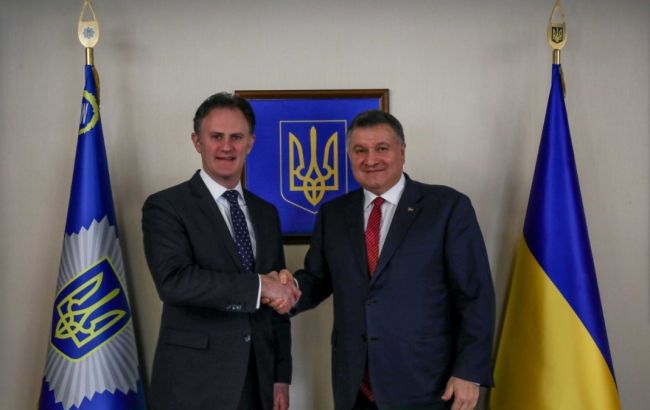 Украина и США обсудили обострение ситуации на Донбассе, - Аваков