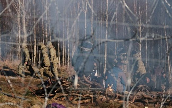 Польща показала відео табору мігрантів на кордоні