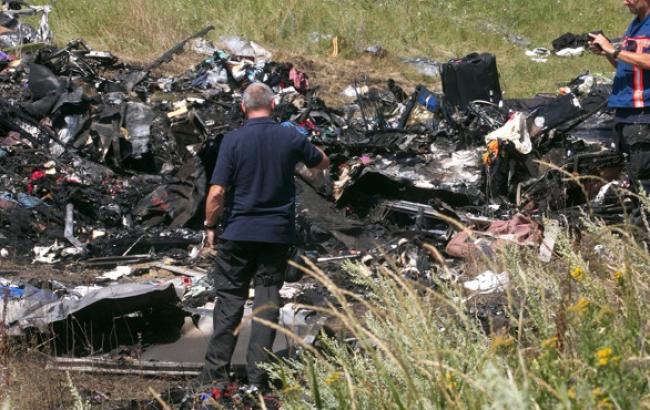 Голландские эксперты обнаружили новые останки тел на месте крушения Boeing-777